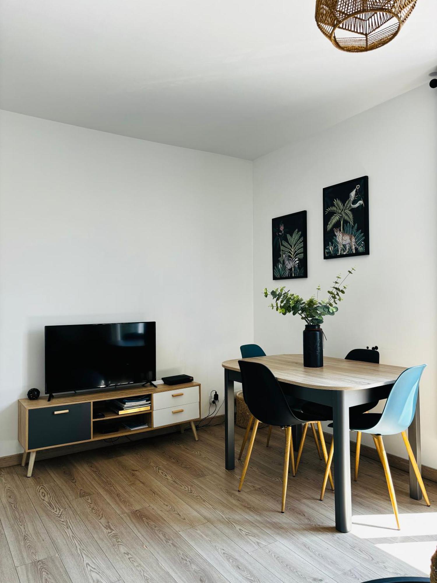 15 Mn De Paris, Perle Rare Avec Vue - 2 Chambres Groslay エクステリア 写真
